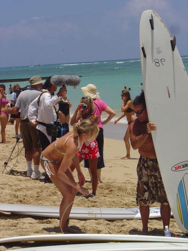 15P hot cameron diaz shows off her perfect body