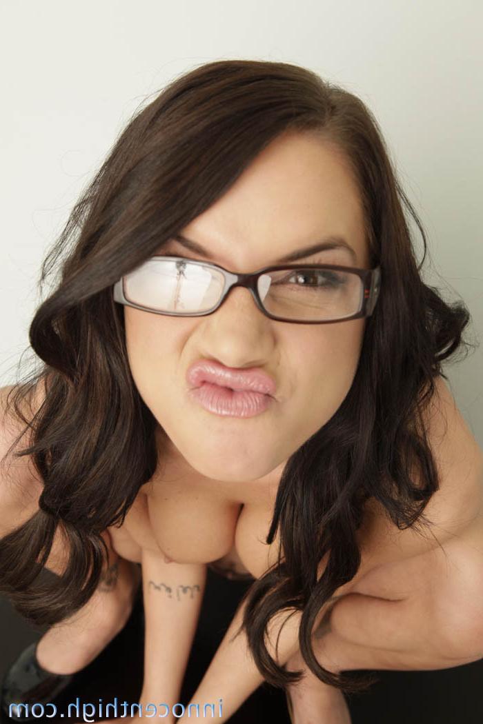 16P Beautiful girl in glasses
