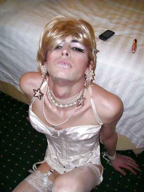14P Tia and her Transformed Submissive GF's