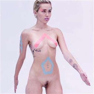 16P Miley Cyrus nude