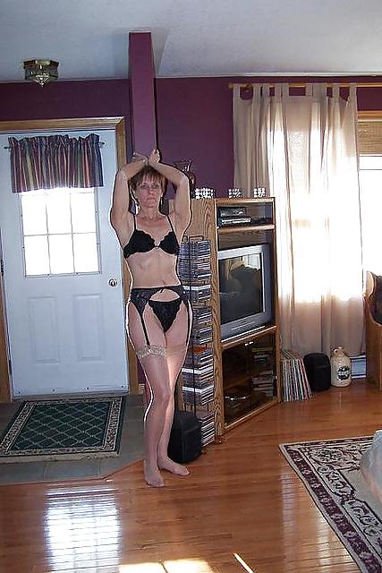 19P Skinny Blonde Mature In Stockings