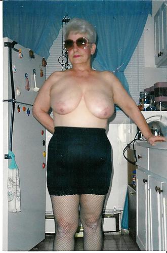 25P Mature fatties and big titties