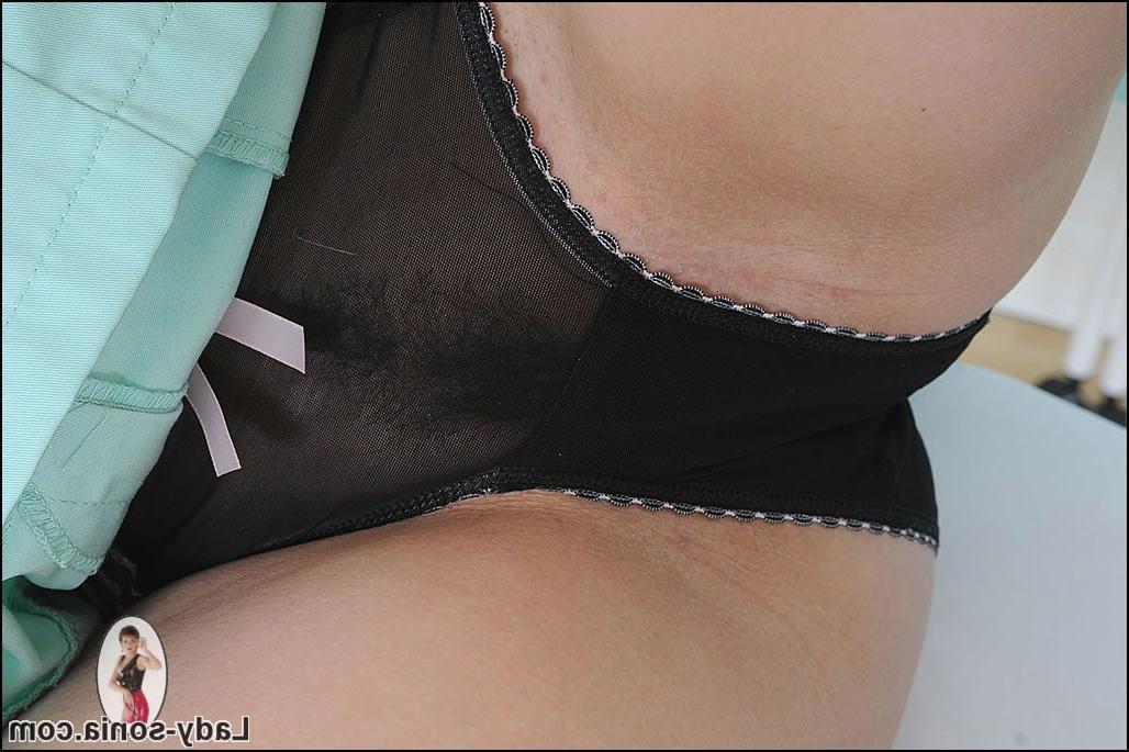 12P Hot and kinky mature in uniform