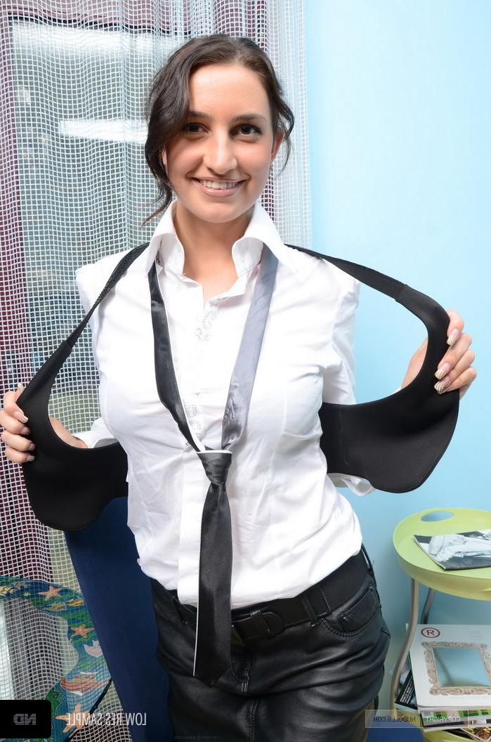 15P The dress code here is so rela...