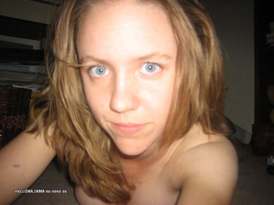 12P Delicious blonde babe showing her melons