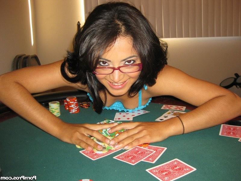 16P Cutie plays fuck poker and loses to her horny ex