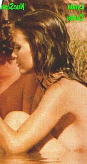 15P Wonderwoman aka Lynda Carter nude pictures