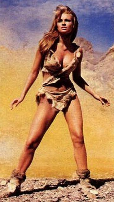 15P Hollywood legend Raquel Welch collection of see thru shots