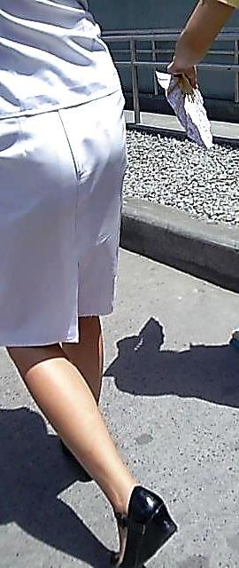 13P Panty lines
