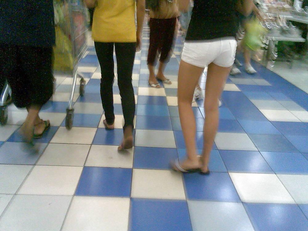 13P Panty lines