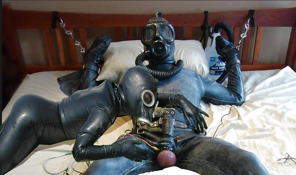 6P Latex , Rubber , Bound , Blowjobs