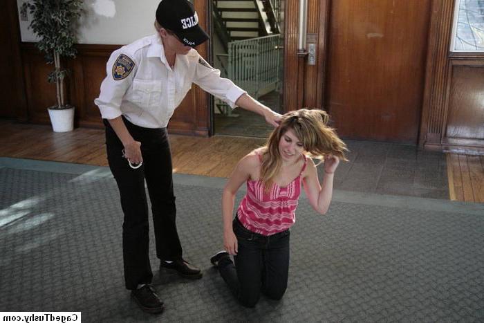 11P Lesbian policewoman seducing lovely girl