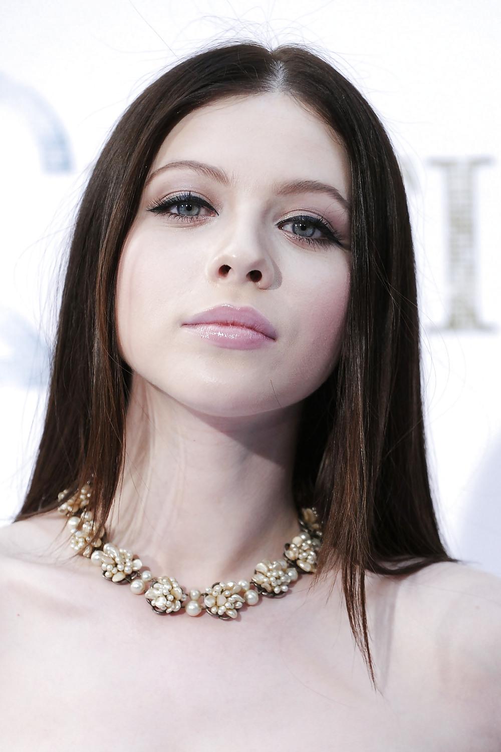 25P Face to CUM - Michelle Trachtenberg