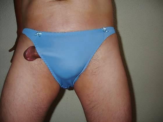 25P In my mom's panties