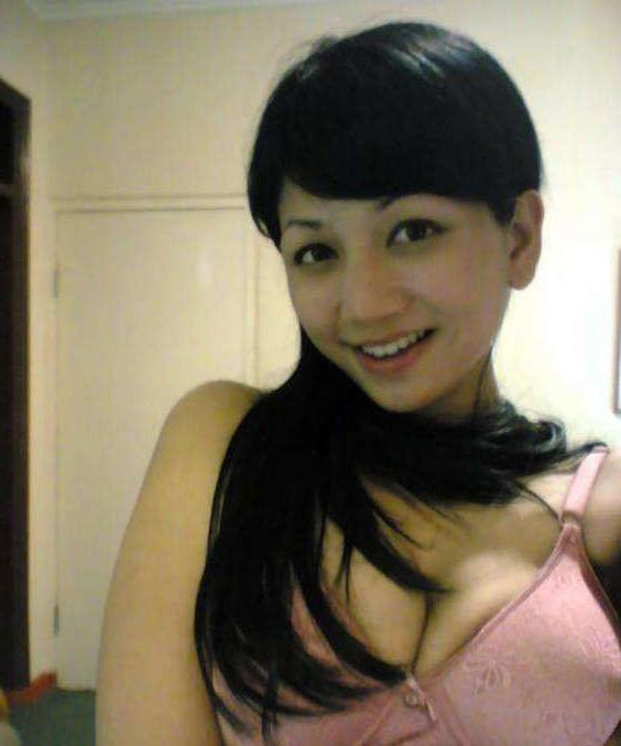 15P Asian big natural tits
