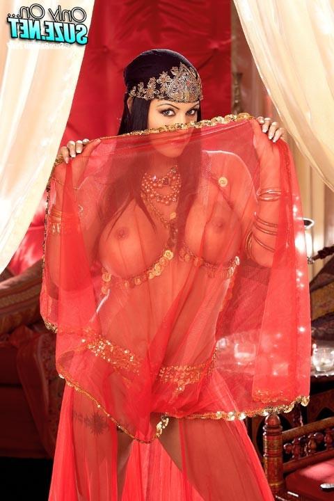 15P Booby pornstar Kimberly Franklin in sexy clothes