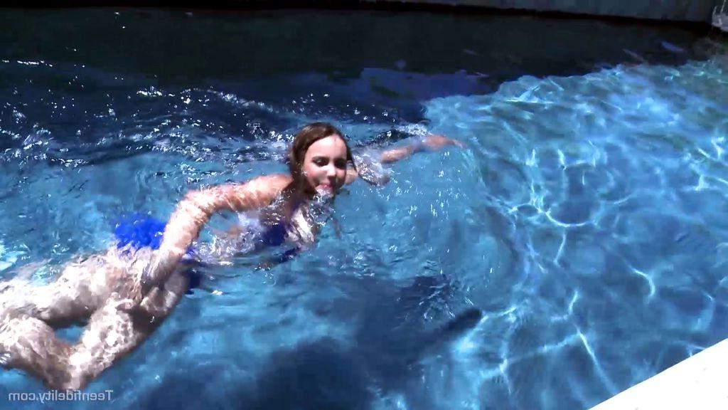 16P Teen Sabrina Taylor sucking and fucking in a pool