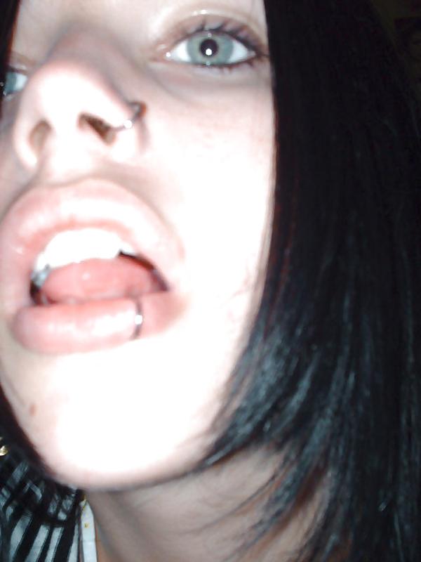 16P YOUNG AND SO HORNY 41