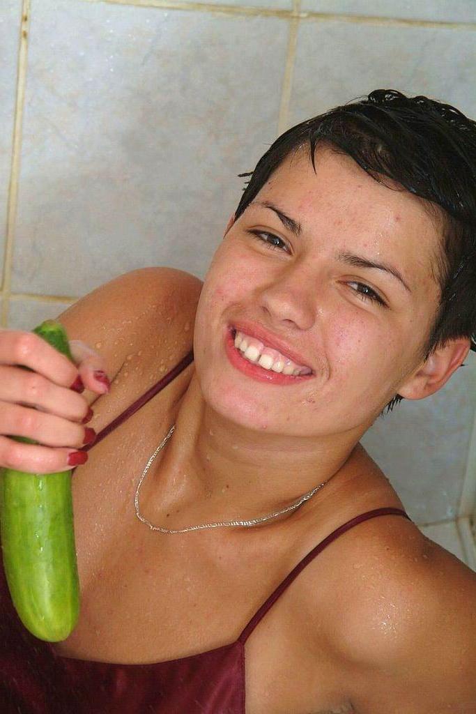 15P hot teen fucking pussy with cucumber