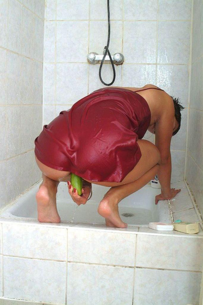 15P hot teen fucking pussy with cucumber