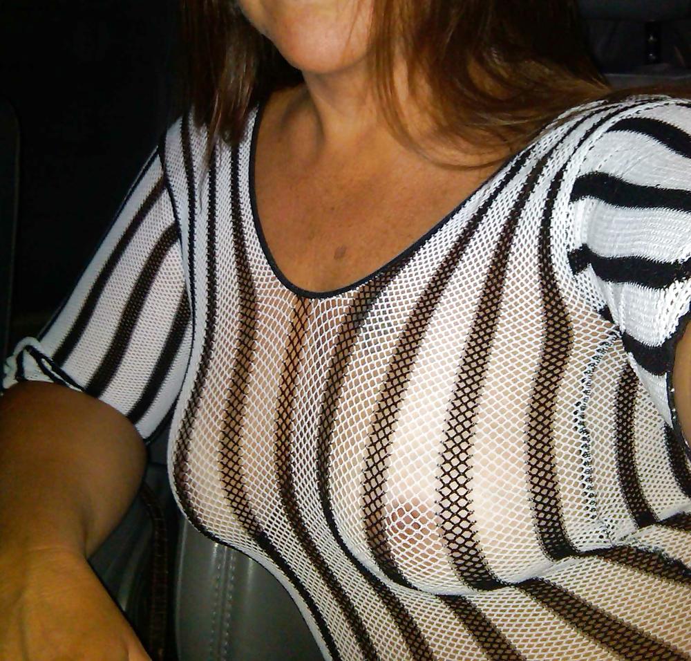 25P SlutWife4U