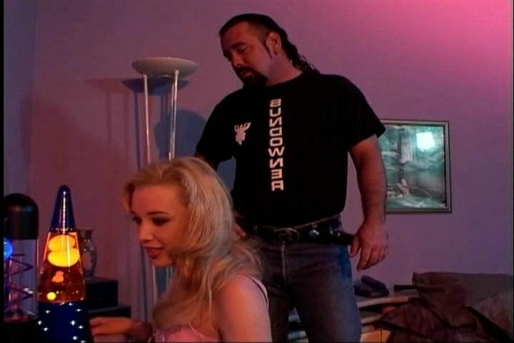 16P Blonde Does Deep Insertion With Lava Lamp