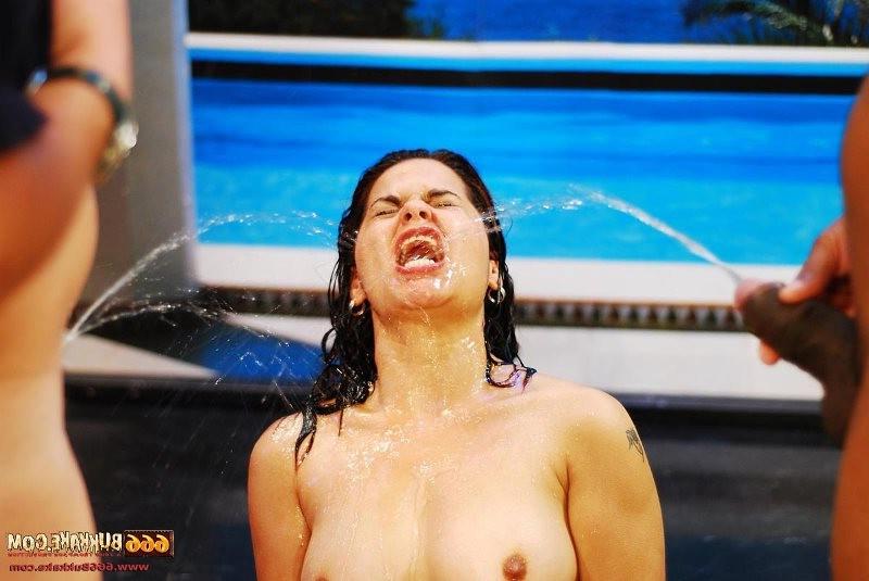 15P Messy pissing on a very sexy and hot babe