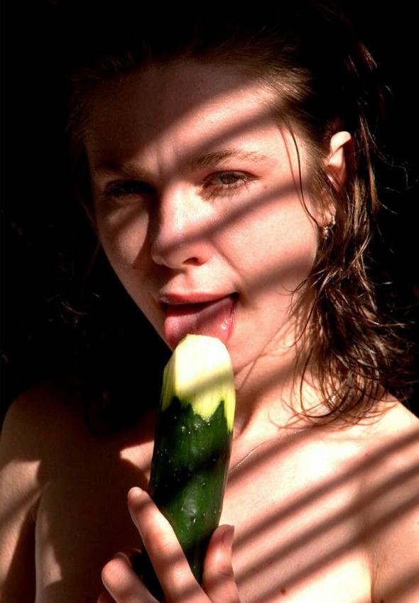 20P Cute teen stuffing massive cucumber