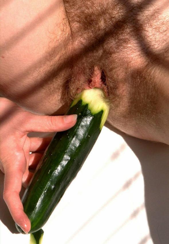 20P Cute teen stuffing massive cucumber