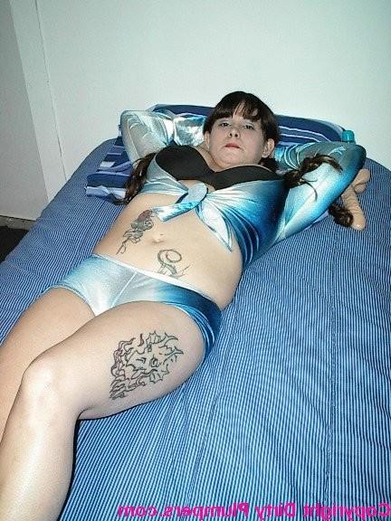 17P Big titted plumper