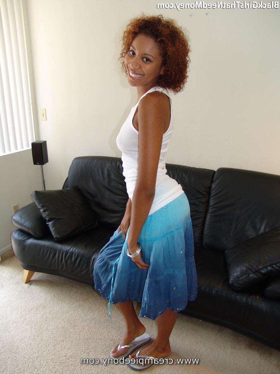 25P Krystol Wett gets paid to let a white man cum inside her pussy