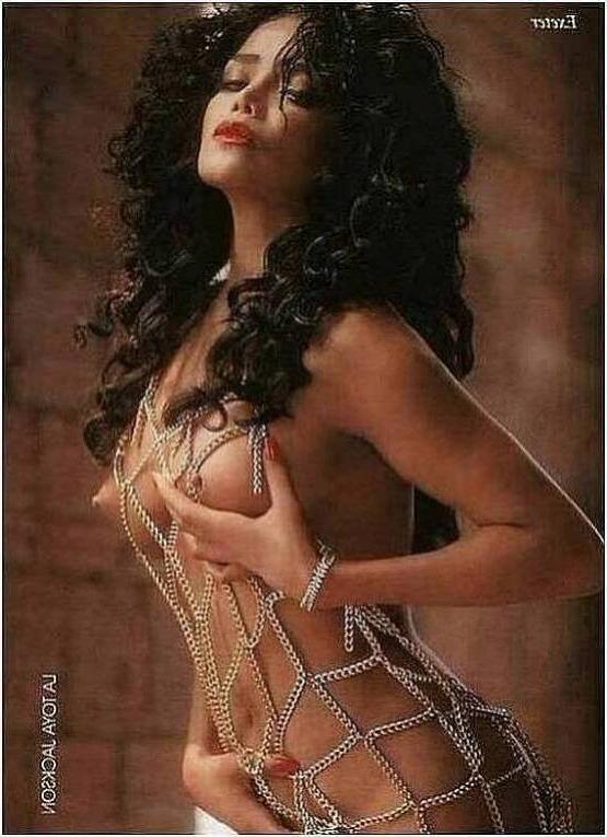 15P Jackson Family black sheep aka LaToya Jackson nudes