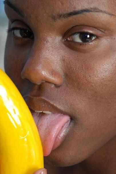 16P Naked Black Neighbor Chick Sucking Big Fat Banana