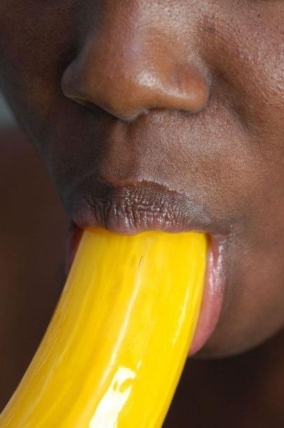 16P Naked Black Neighbor Chick Sucking Big Fat Banana