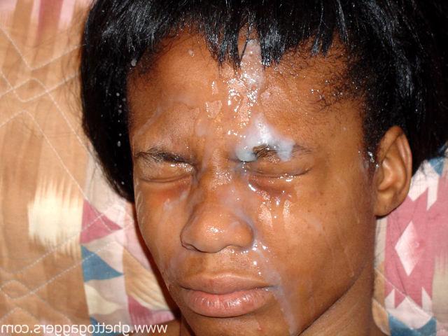 15P Ghetto ho gives head until she is blasted with cum