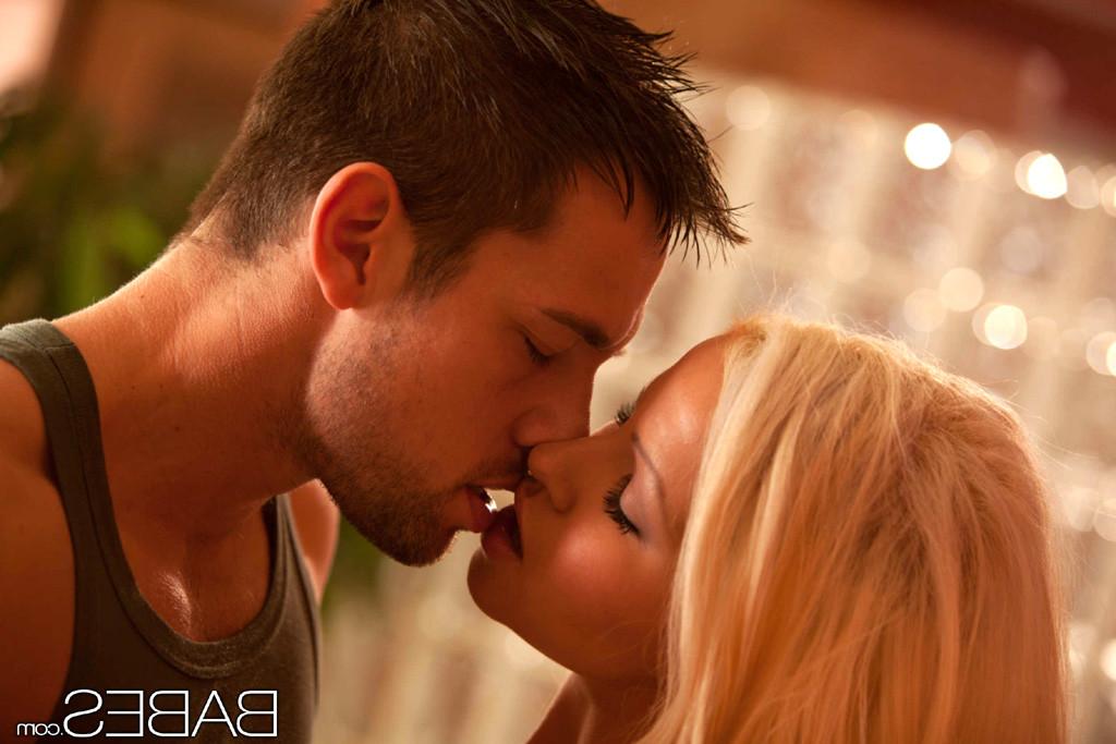 15P Cami Cole sensually making love to her muscular boyfriend