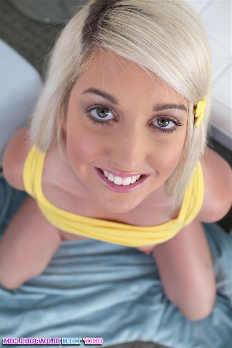 18P Callie Cobra gives good pov blowjob in her yellow top