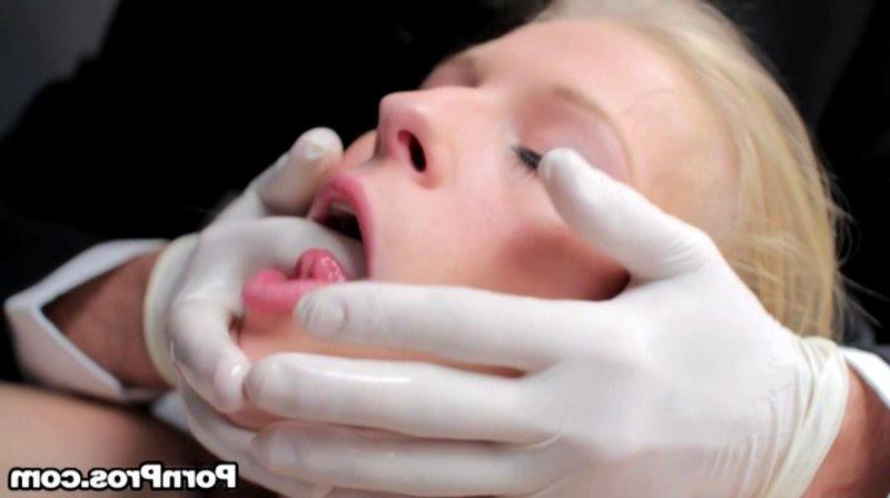 16P Devote teen Avril Hall suprised by her boyfriend