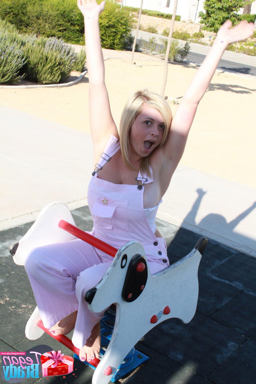 16P Big natural tits teen at playground