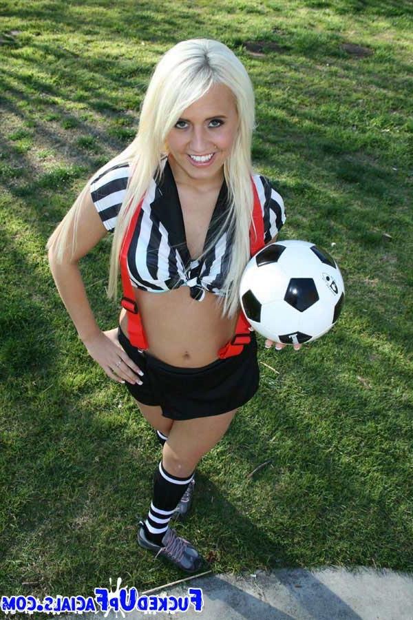 16P Hot blonde in hardcore sex and extreme facials action