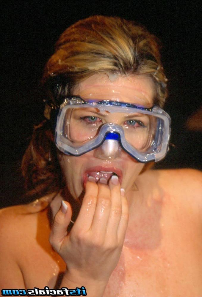 16P Gangbang facial with blonde receiving cumshots