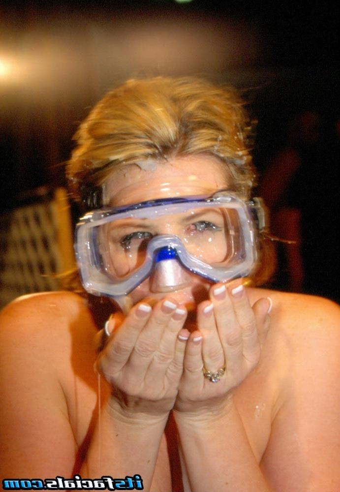 16P Gangbang facial with blonde receiving cumshots