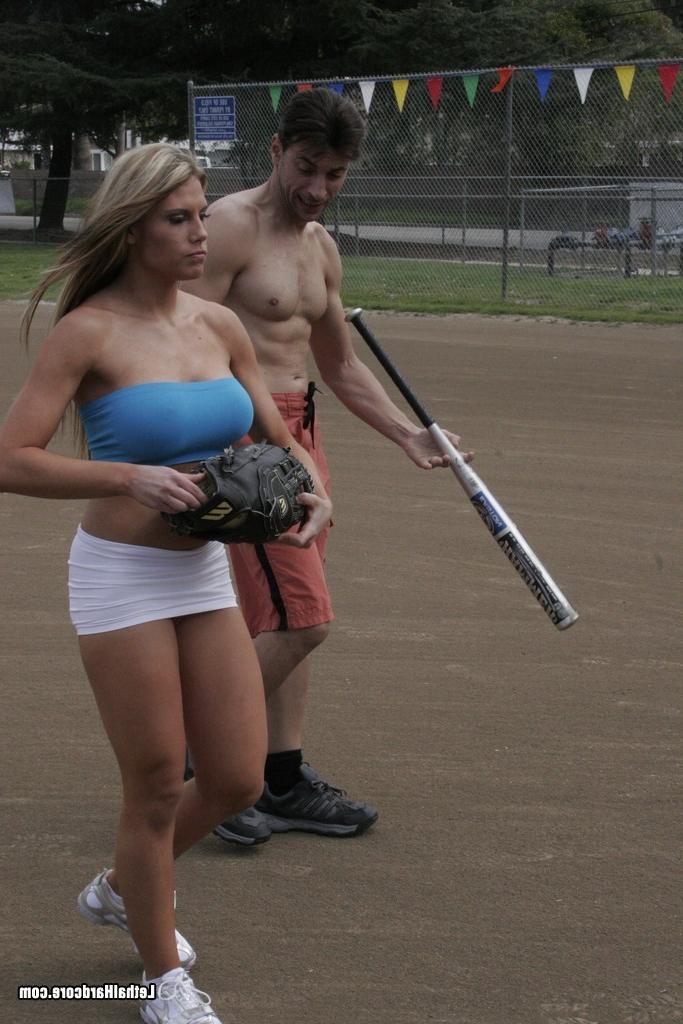 16P Smokin blonde Charisma Cappelli boned by hung stud