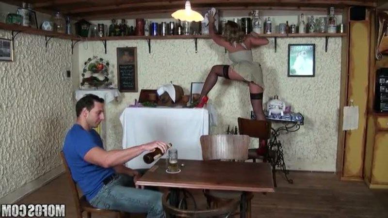 16P Cathy Cambell fucks the last customer in her cafe