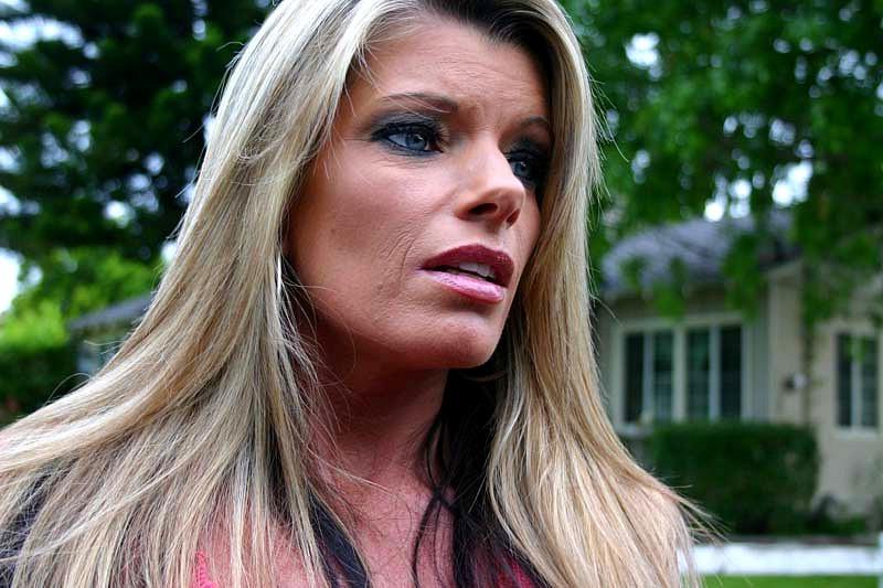 16P Blonde soccer mom sucks two dicks