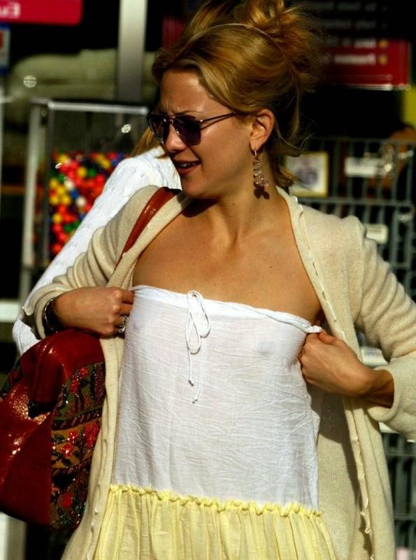 16P Celebrity Kate Hudson and her small perky titties