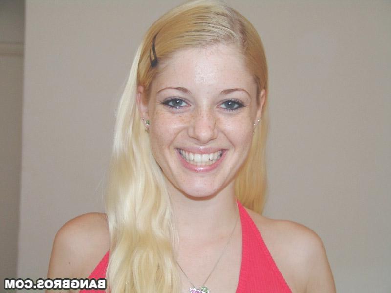 16P Innocent young lady gets her mouth filled