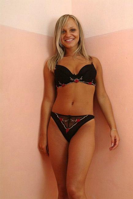 16P Tanned amateur blonde strips