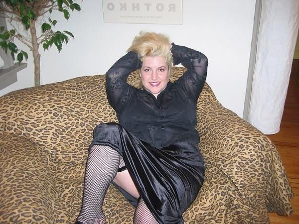 20P Plumper in stockings