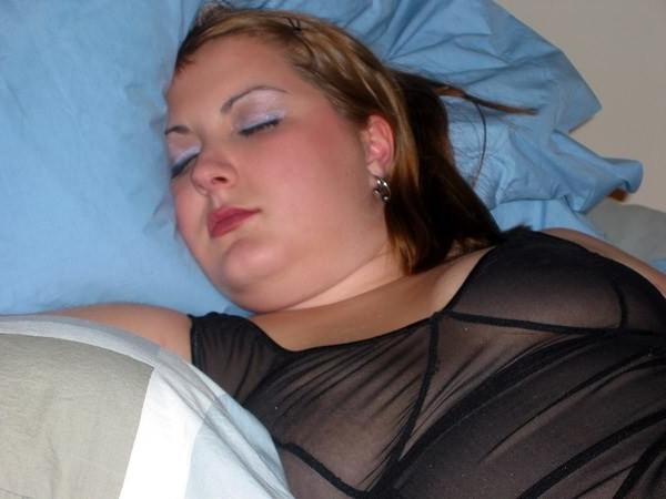 20P Blonde plumper asleep